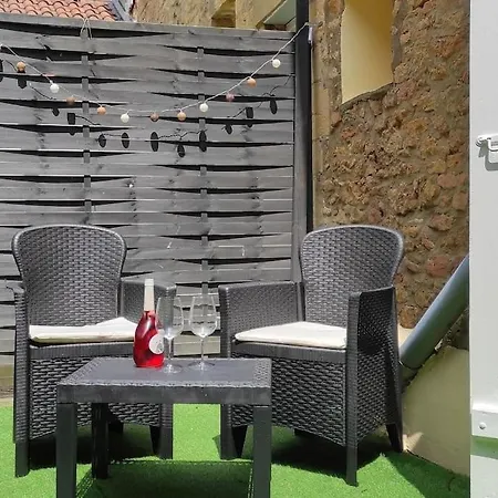 1- Le Subtil - Terrasse - - Centre * Sarlat-la-Canéda